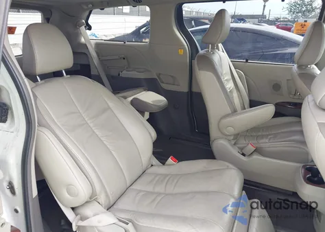 2011 Toyota Sienna Limited from USA, damaged, VIN 5TDDK3DC8BS005593